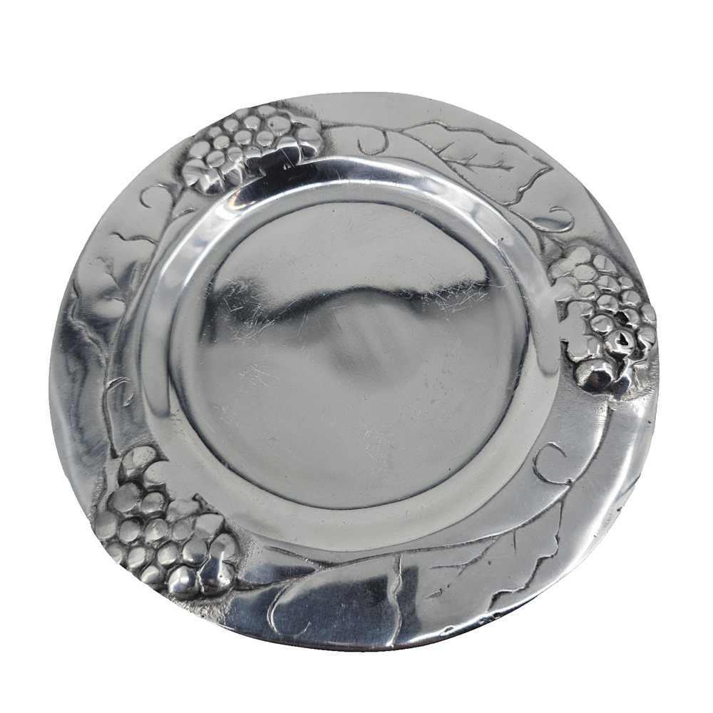MEXICO Solid Polished Pewter Silver Tone Tuscan Grape Vines Plate Platter 7"